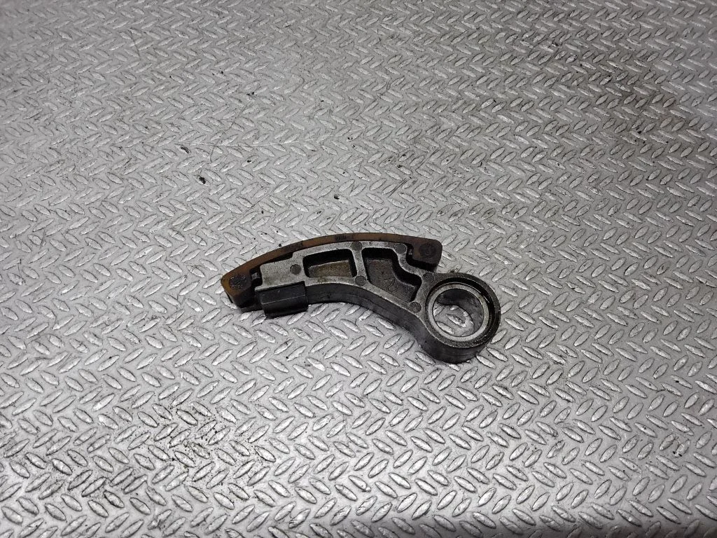 Slide rail for timing chain