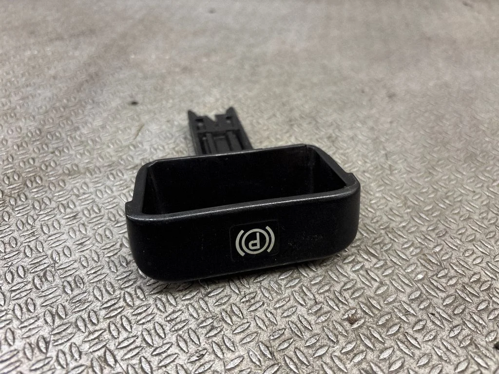 Hand brake release handle – Mercedes-Benz C-Class W203 (2000-2007)