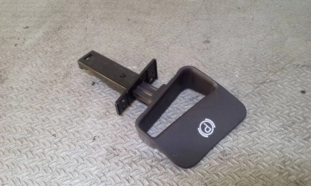 Hand brake release handle 31897