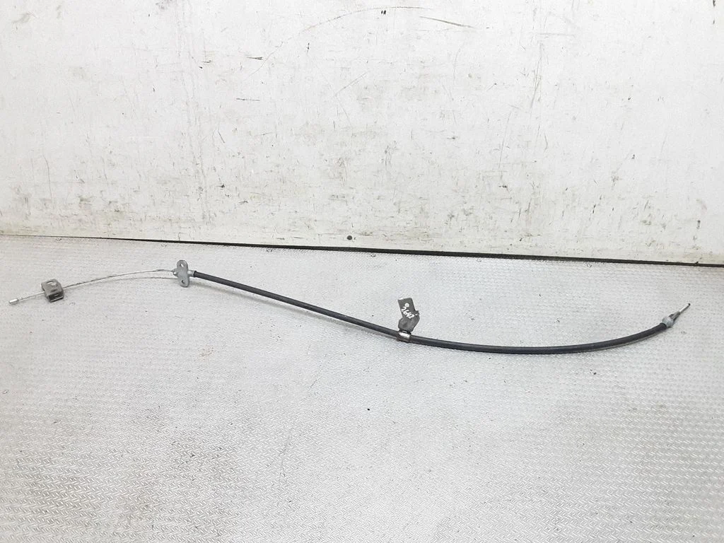 Rokas bremzes atlaišanas trose