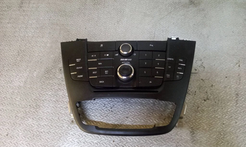 Head unit multimedia control 13273256