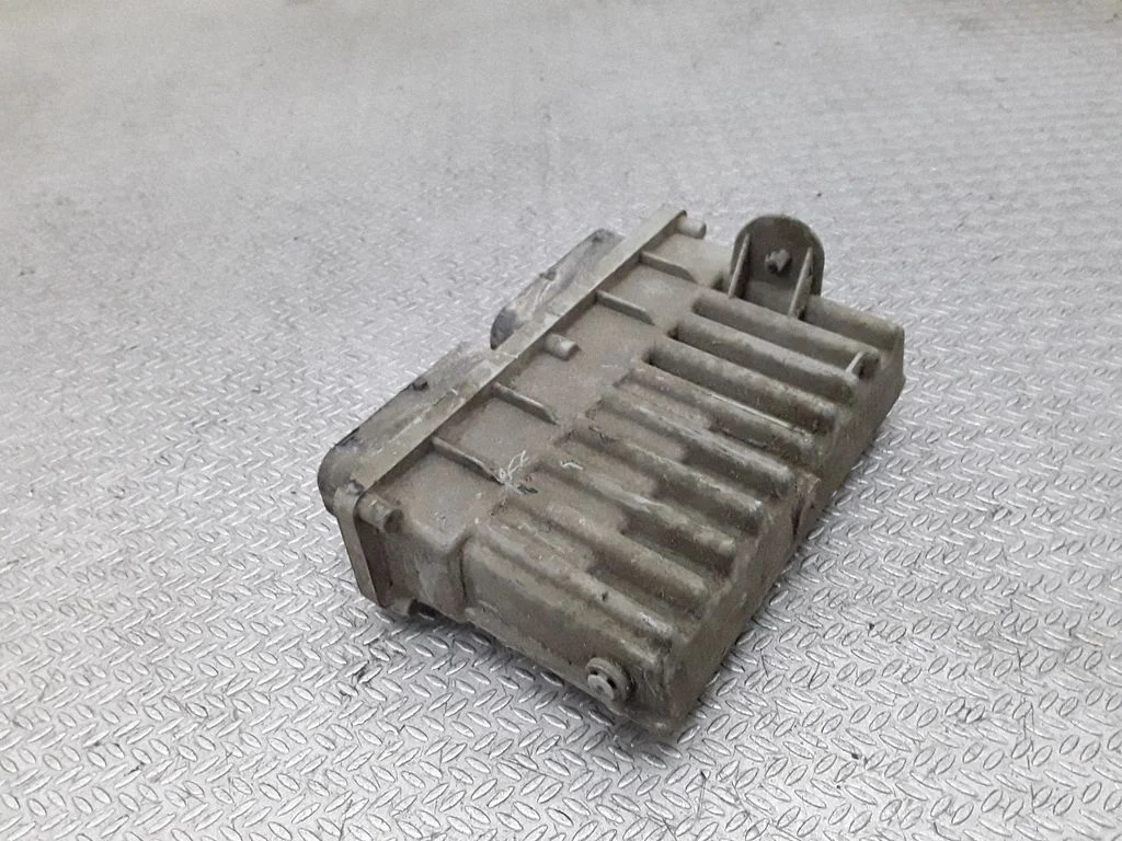 Ventilatora(-u) vadības bloks 09131731