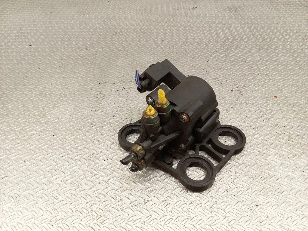 Air suspension valve block 3724675447801