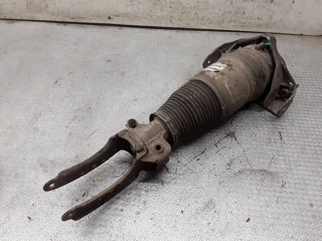 Air suspension front shock absorber 7L6412022AG