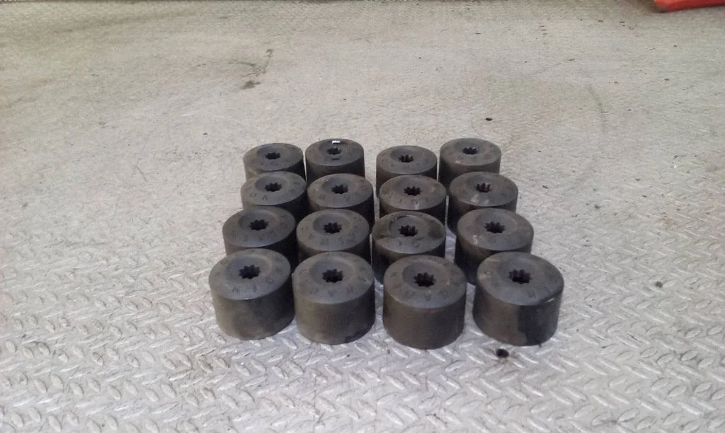 Wheel nut cap/cover
