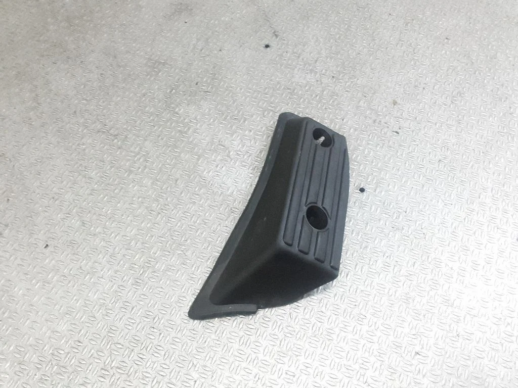 Jalatugi 67840EB300