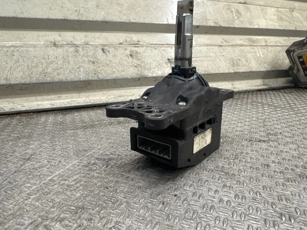 Gear selector 84291879