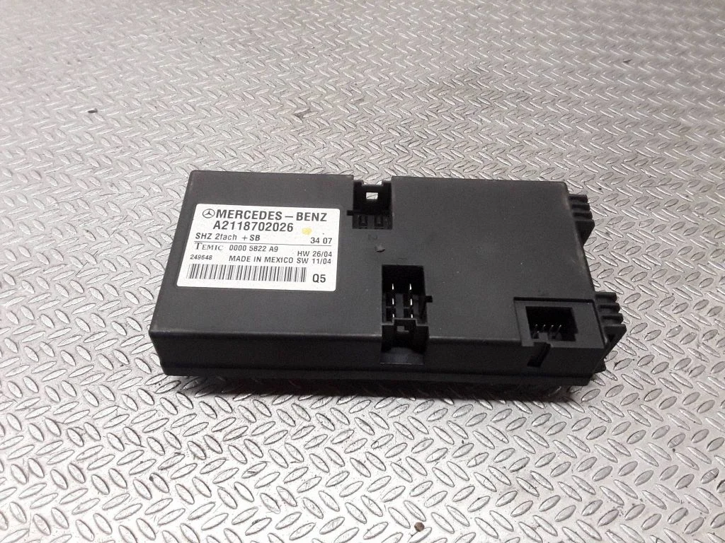 Sēdekļa vadības bloks A2118702026