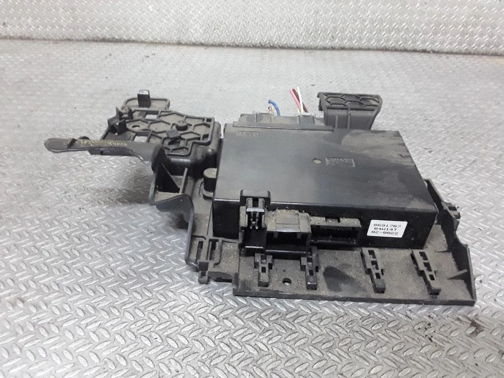 Seat control module 8691707