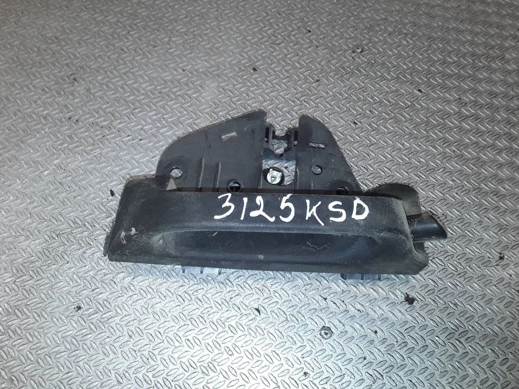 Liugukse avamiskäepide (sisemine) A4147600761