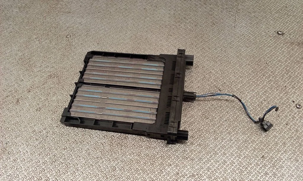 Elektryczny ogrzewacz kabiny 6G9N18D612AB
