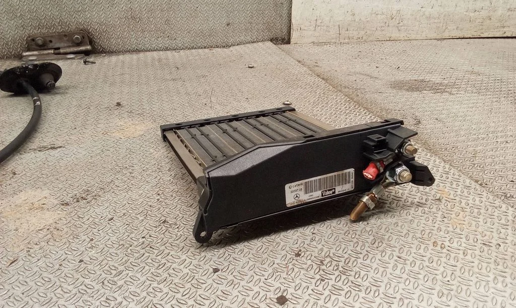 Elektriskais salona sildītājs A1698300261