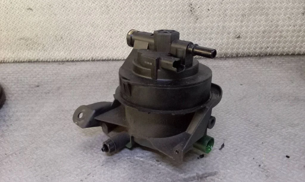 Fuel filter housing – Citroen C5 (2008-2016)