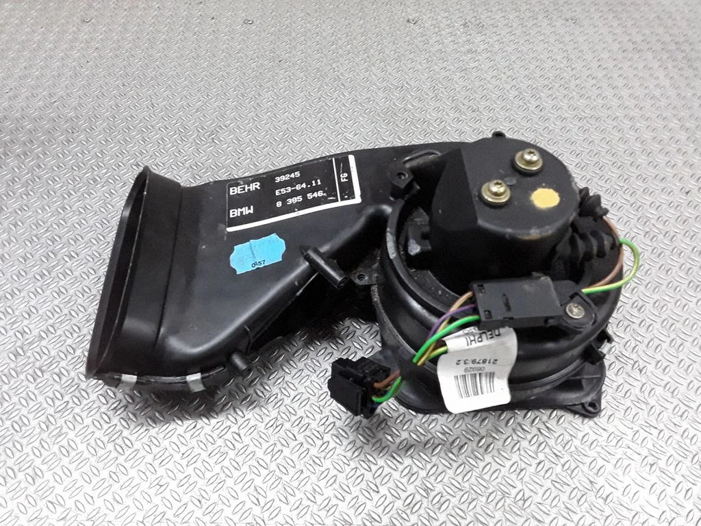 Wentylator fotela 8385546