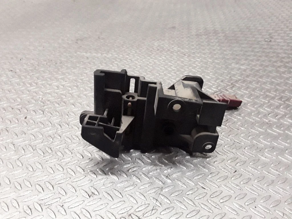 Curtain motor – BMW 5 Series E60 E61 (2004-2010)