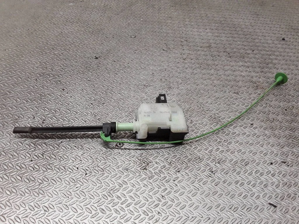 Fuel tank cap lock motor – Volvo V60 (2011-2013)