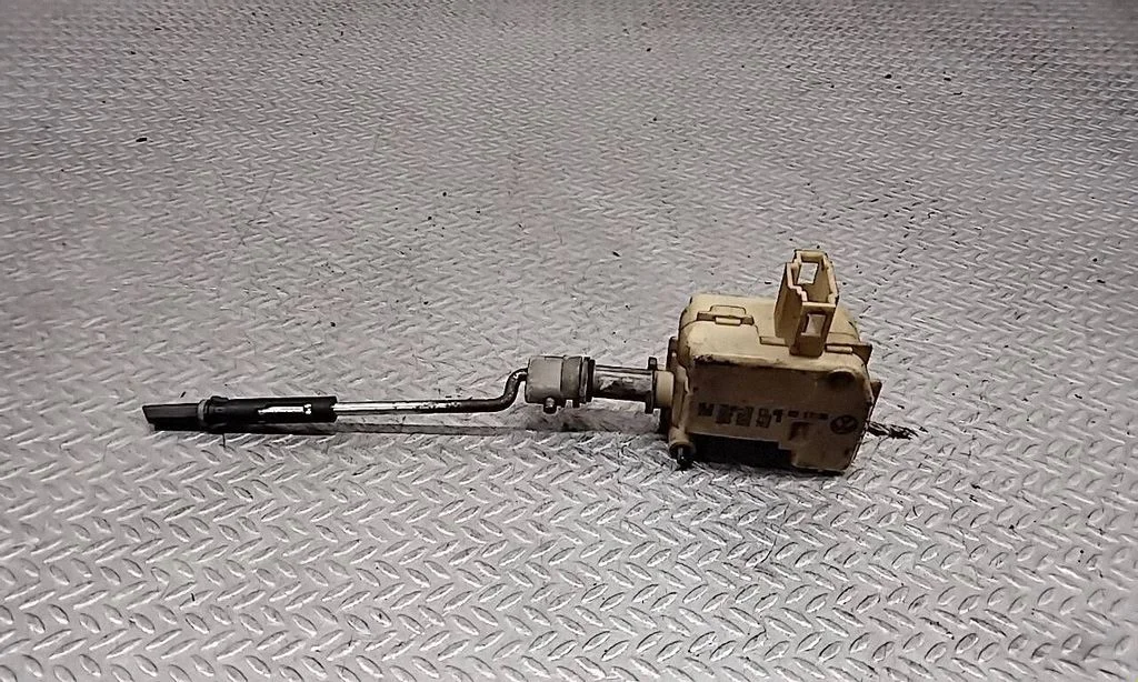 Fuel tank cap lock motor 3B0810773B