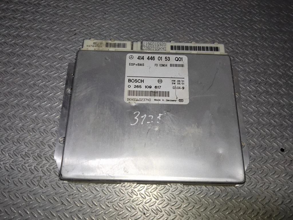 ESP (stabiilsussüsteemi) juhtplokk 4144460153