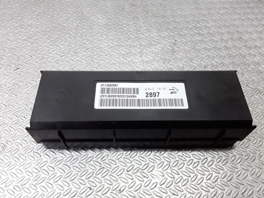 Air conditioning/heating control unit 13582897