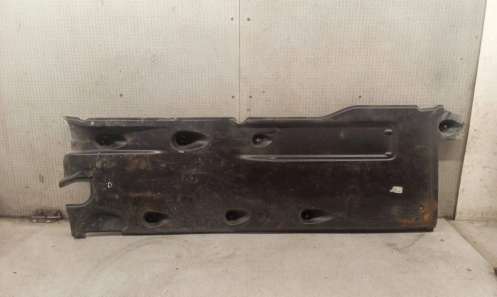 Side bottom protection 3T0825202F
