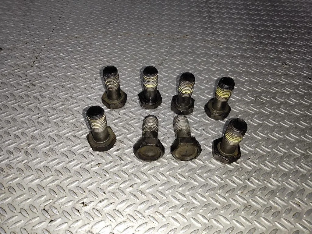 Flywheel bolts – BMW 5 Series E60 E61 (2004-2010)