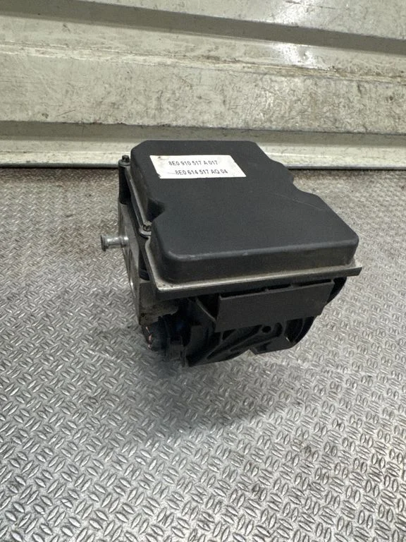 Pompa ABS 8E0910517A