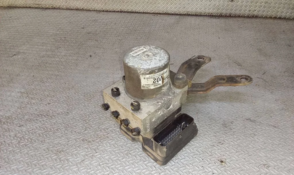 ABS block 589203Z510