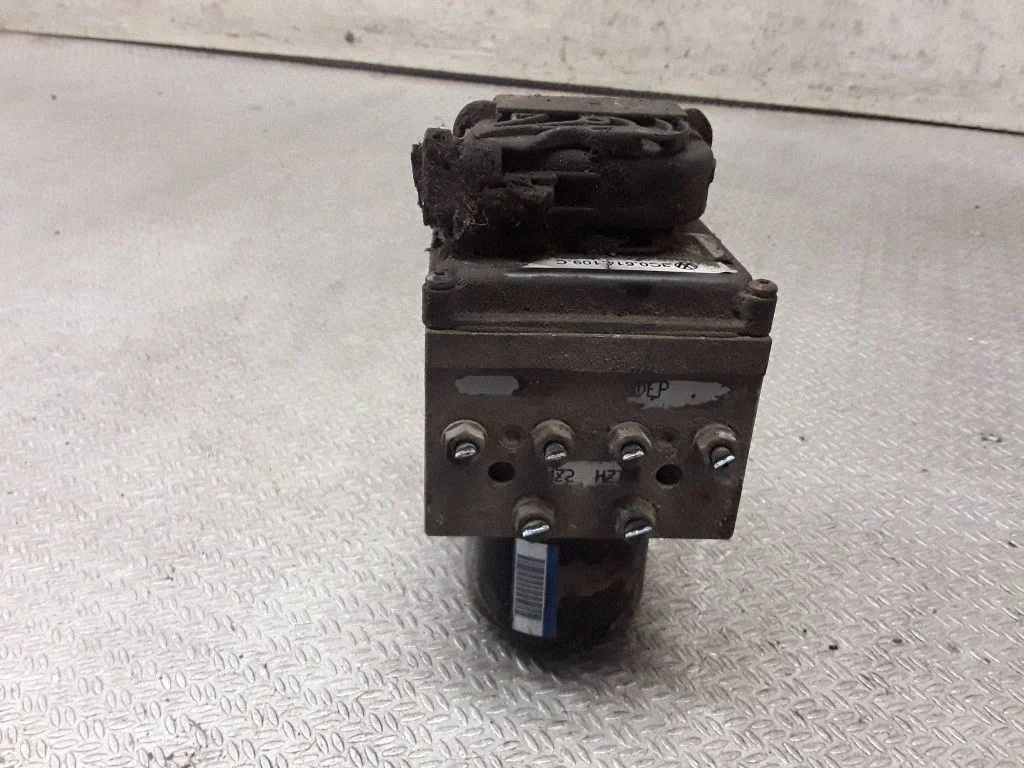 ABS-plokk – Volkswagen Passat B6 (2005-2010)