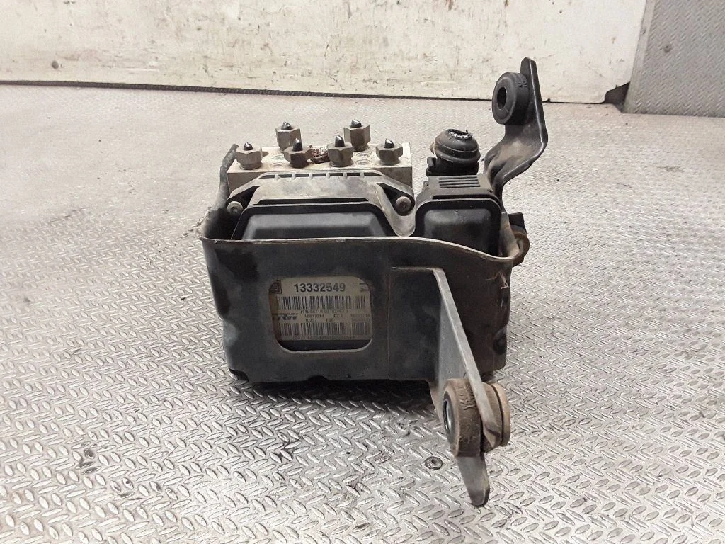 Pompa ABS 13332549