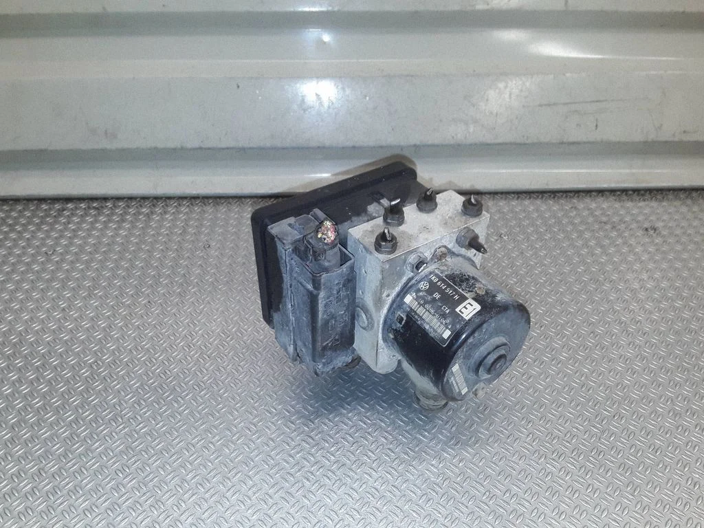 ABS-plokk – Volkswagen Touran I (2003-2010)