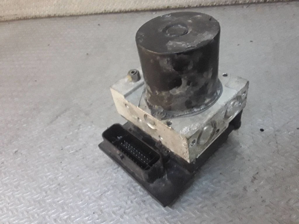 ABS block 6R0614517B