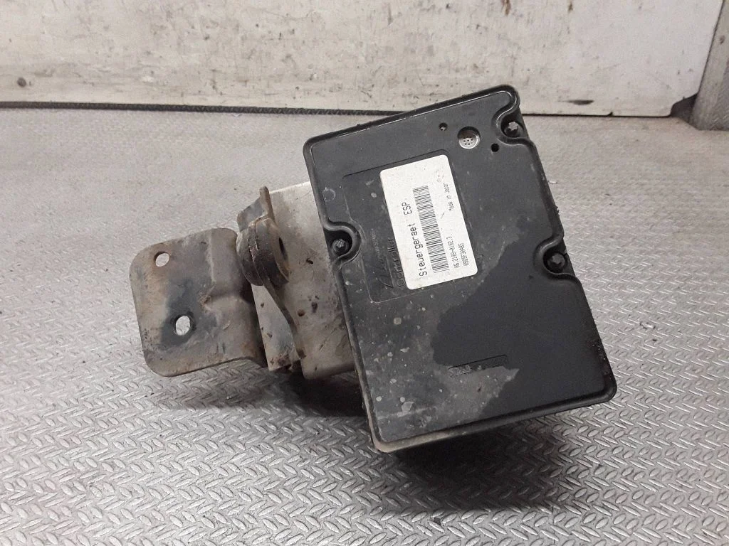 ABS bloks 589203F300