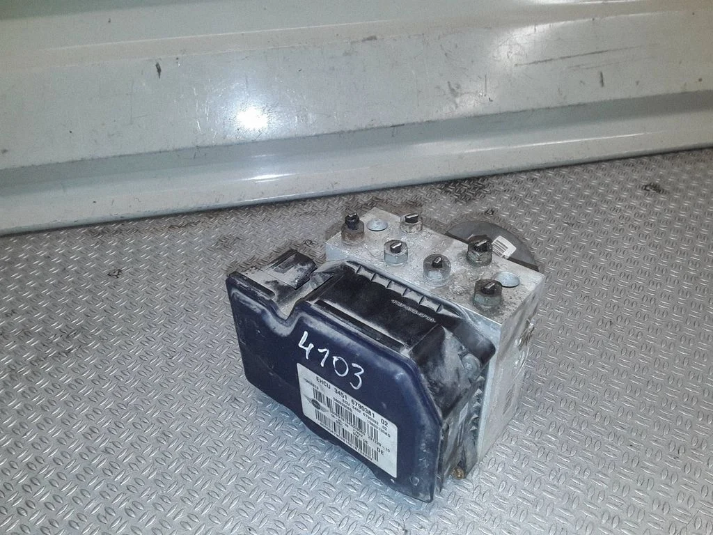 Pompa ABS 6790381