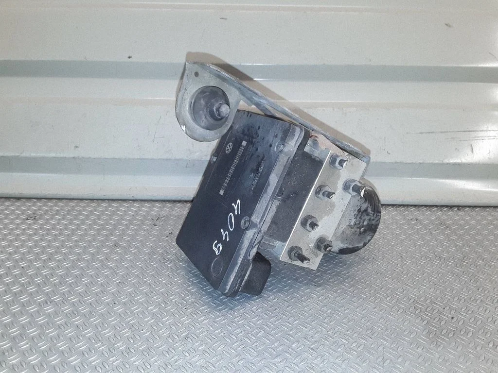 ABS block 7L0614111H