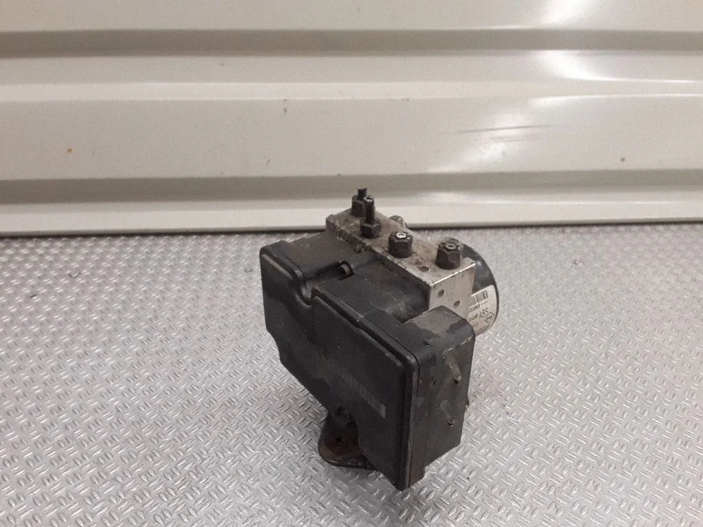 ABS block 0201065089