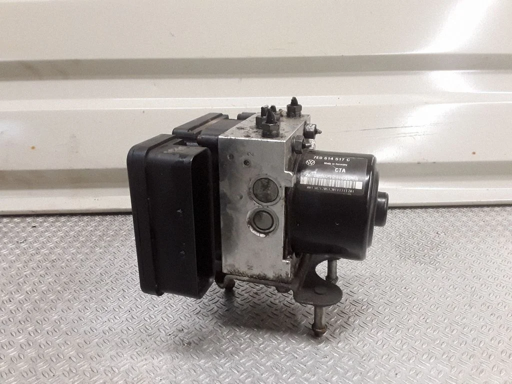 ABS bloks 7E0614517C