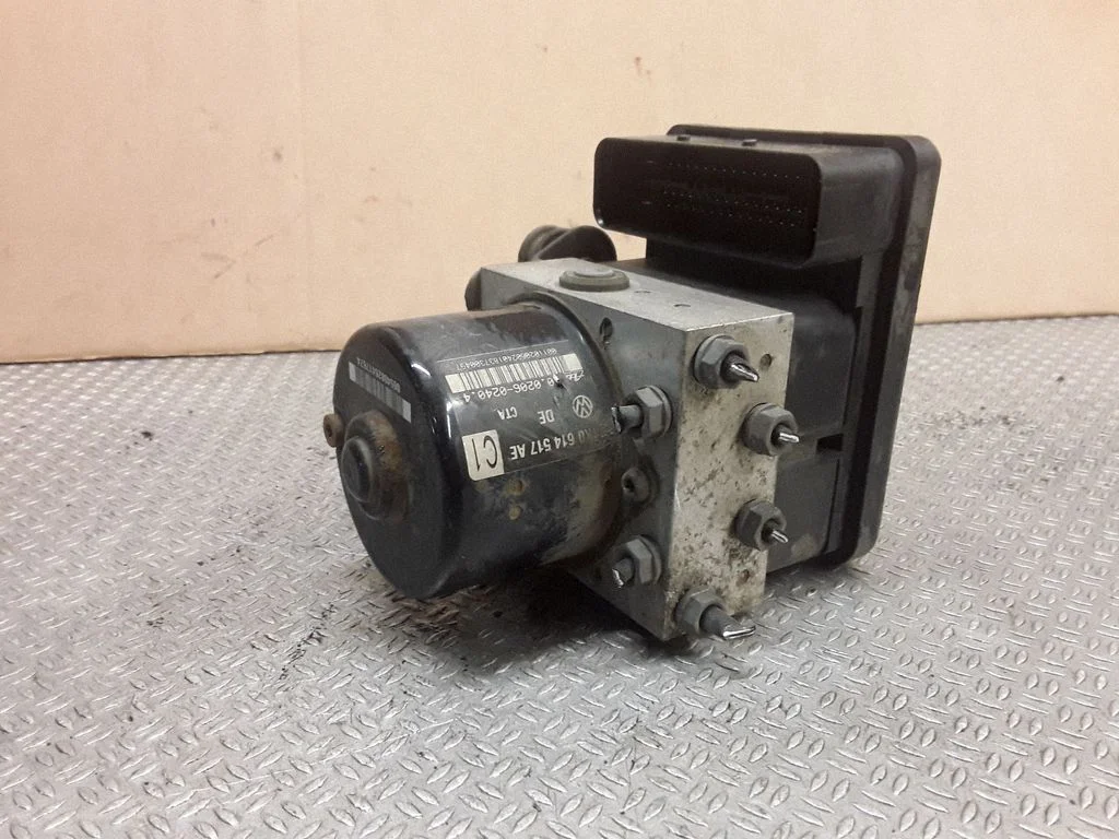 ABS block – Volkswagen Touran I (2003-2010)