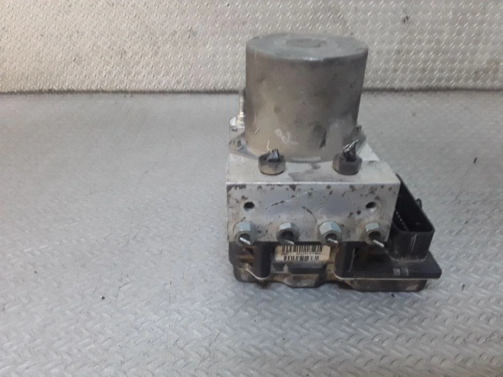 ABS block – Audi A6 Allroad C6 (2006-2011)