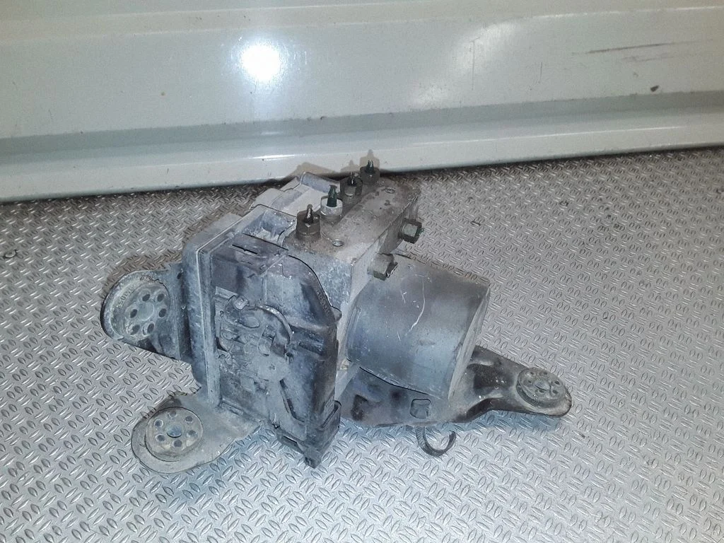 ABS block 8200344607