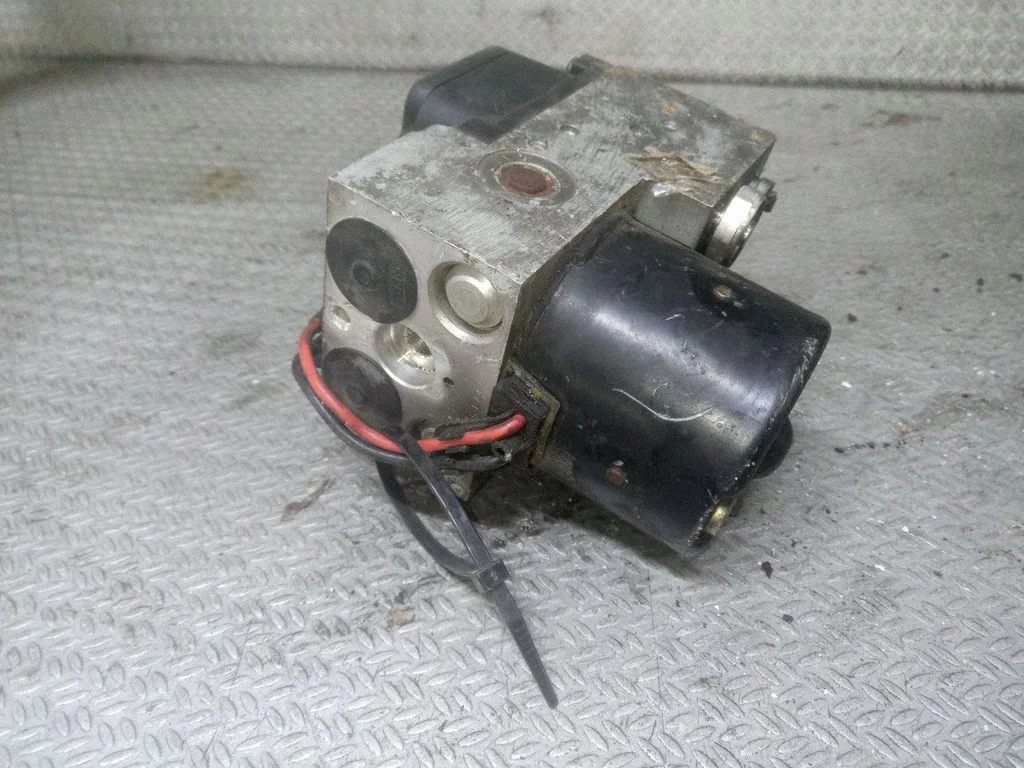 ABS block 0044314812H