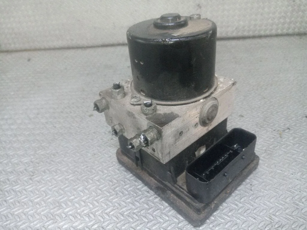 Pompa ABS 13246535