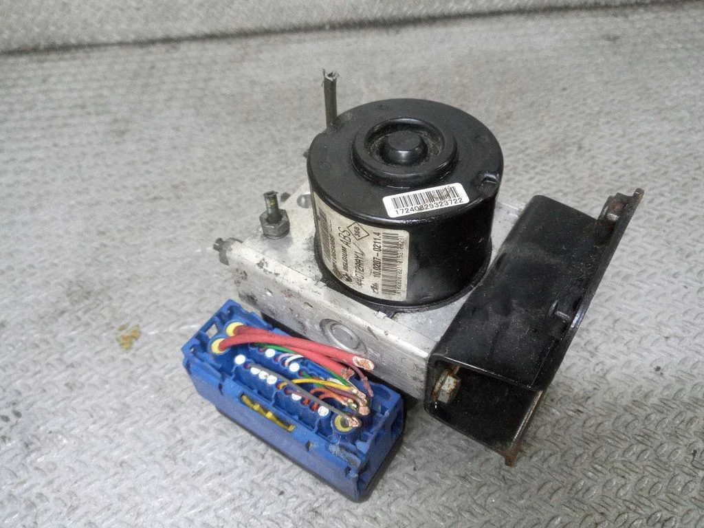 ABS block 8201065089