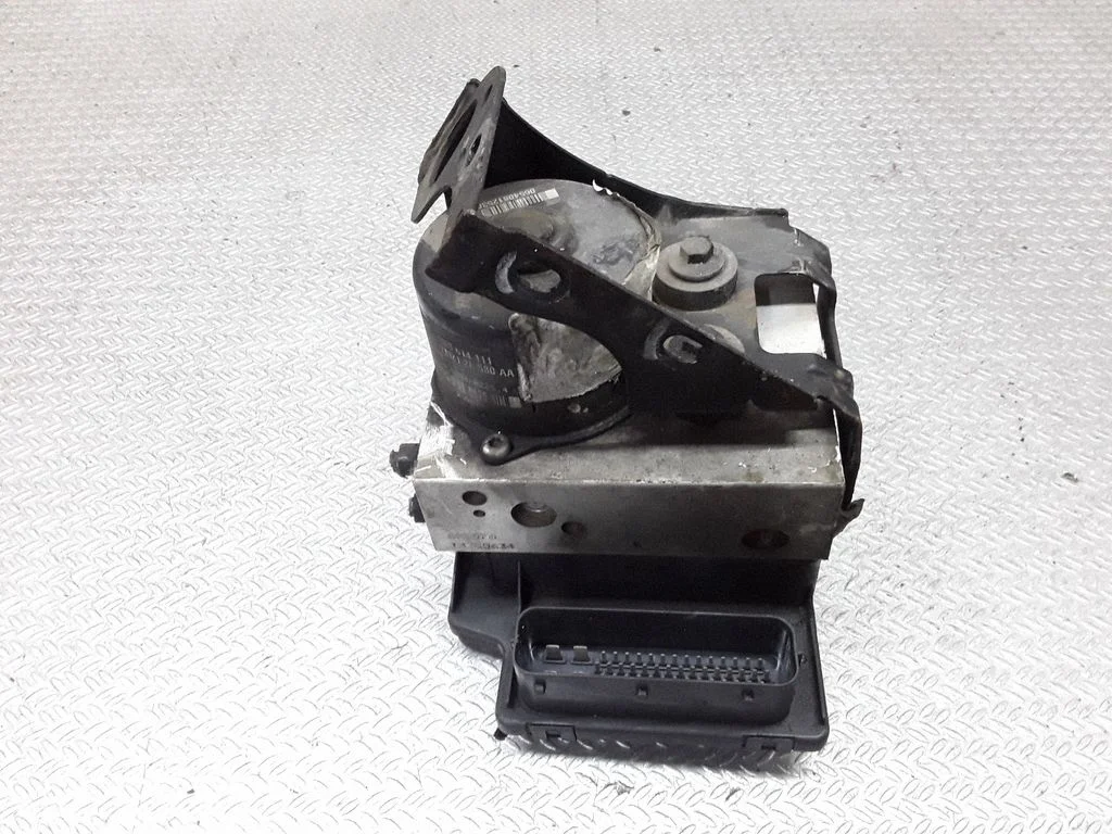 ABS-plokk – Volkswagen Sharan (1996-2000)