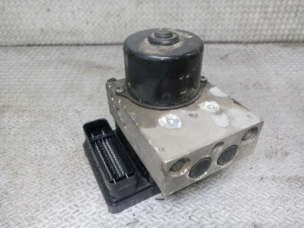 ABS block – Volvo S60 (2001-2004)