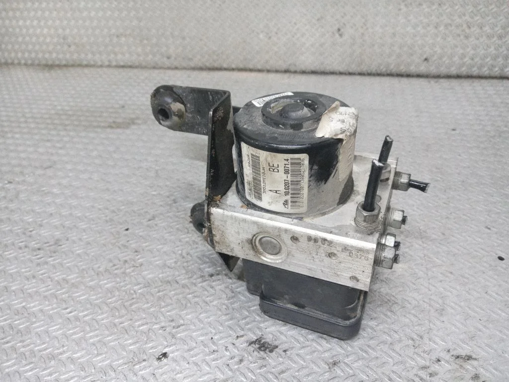 ABS block – Ford Focus C-MAX (2003-2010)