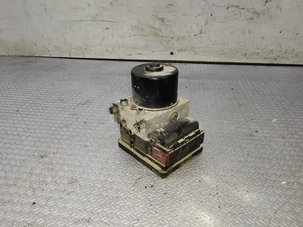 Pompa ABS 13157577