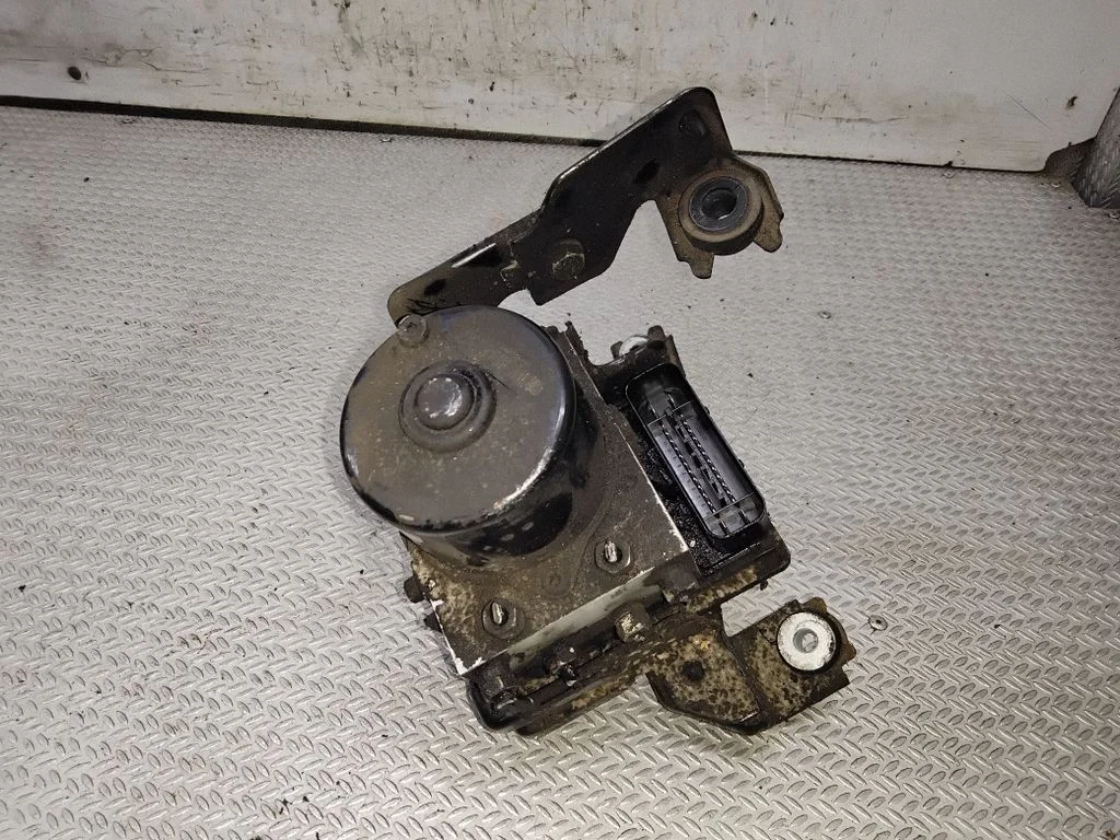 ABS block – Opel Zafira B (2005-2014)