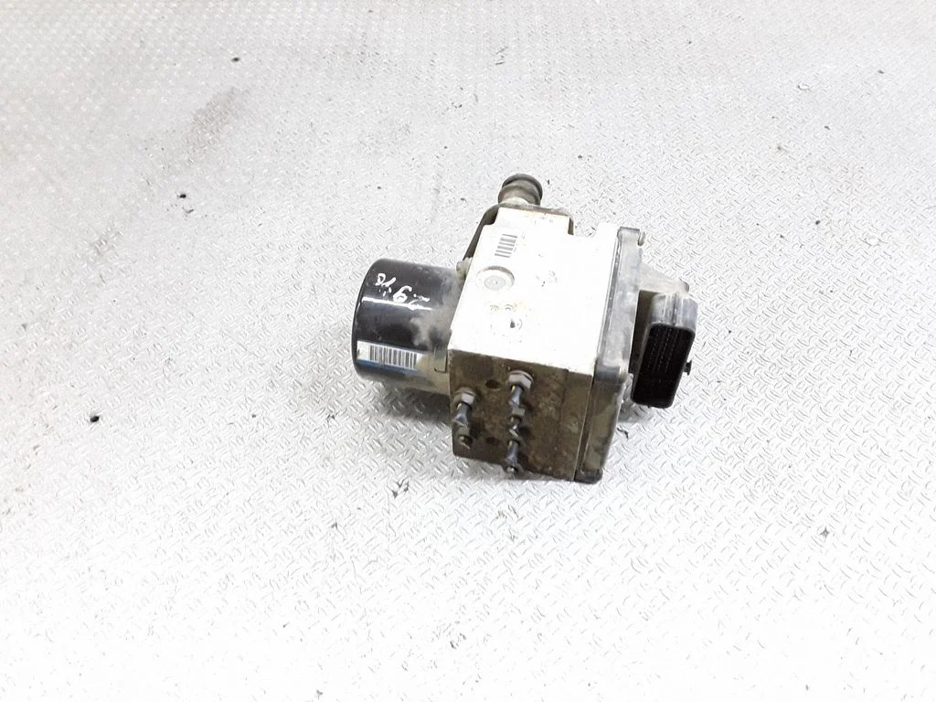 ABS block – Volkswagen Passat B6 (2005-2010)