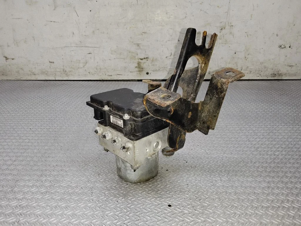 Pompa ABS 13182319