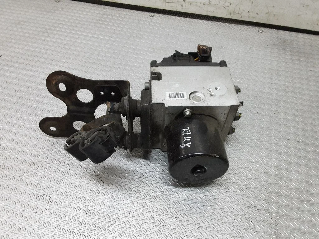 ABS block – Volkswagen Passat B6 (2005-2010)